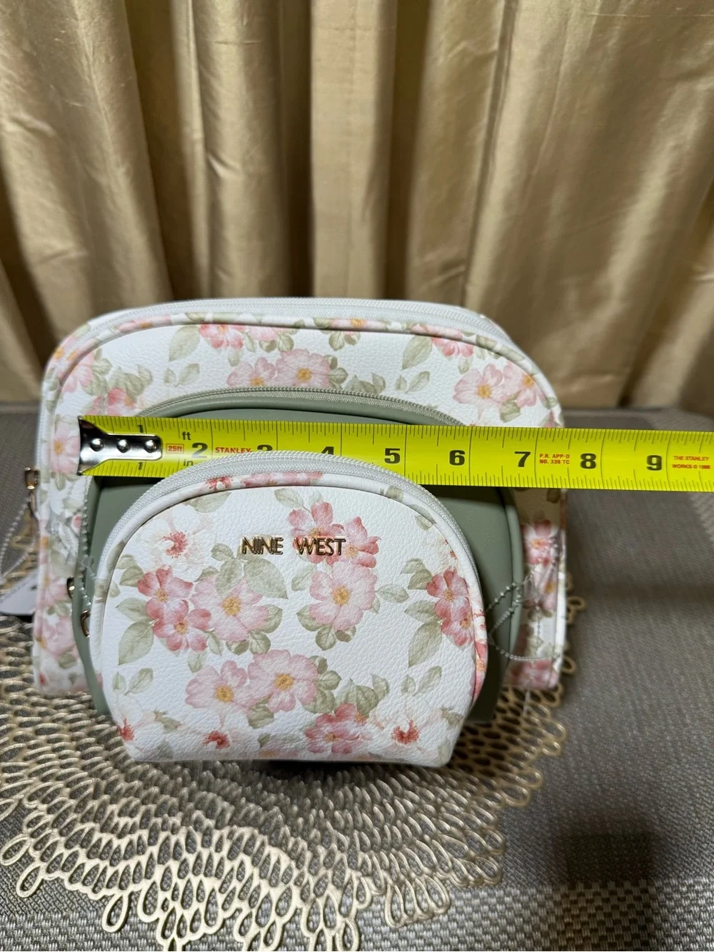 Nine West White Floral & Sage Cosmetic Trio